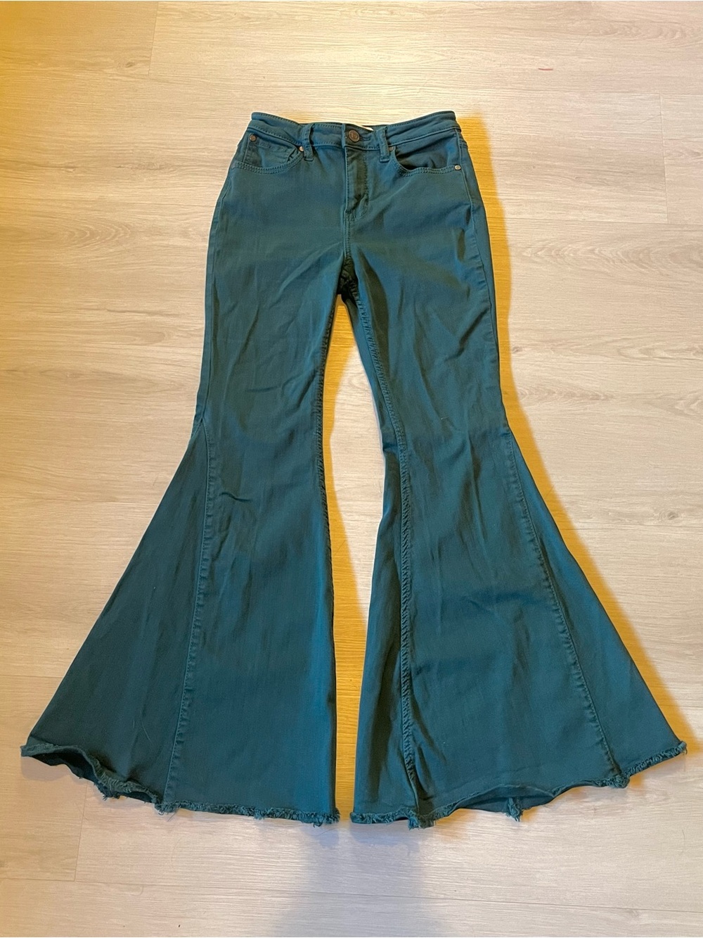 SHYANNE Teal Mid Rise Super Flare Raw Hem Western Boho Denim Jeans Size 28S